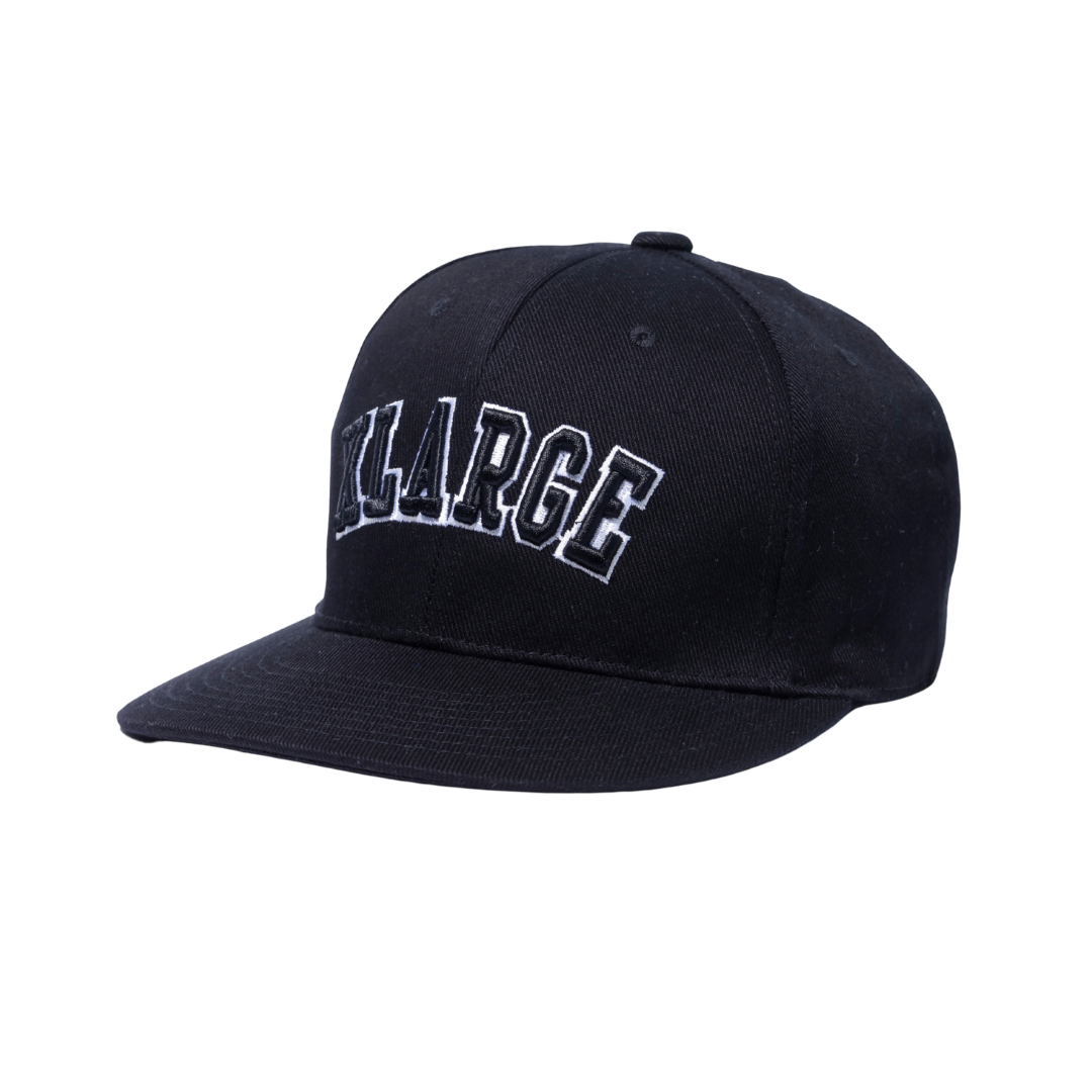 ROUND LOGO SNAPBACK CAP (BLACK)